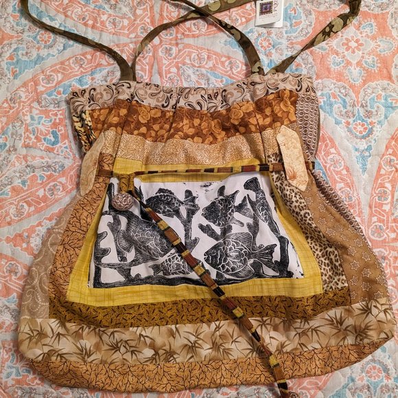 Peace Quilts Handbags - Peace Quilts Shoulder Tote Bag Tropical Fish and Floral Pattern